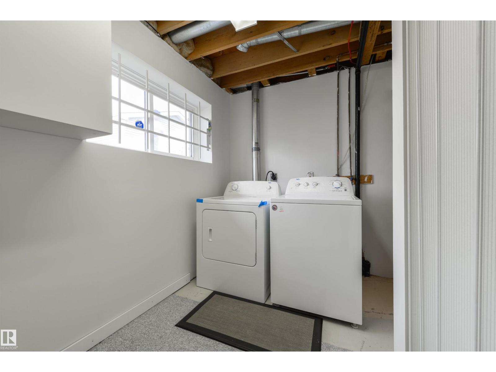 18423 96A AV NW - 25