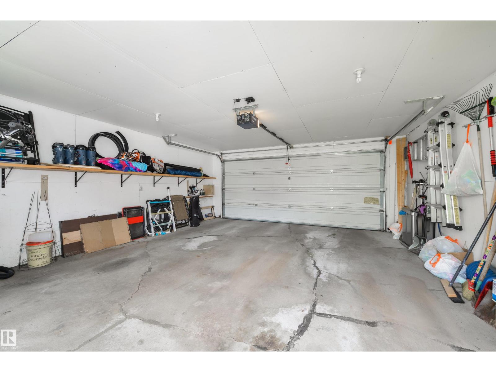 18423 96A AV NW - 29