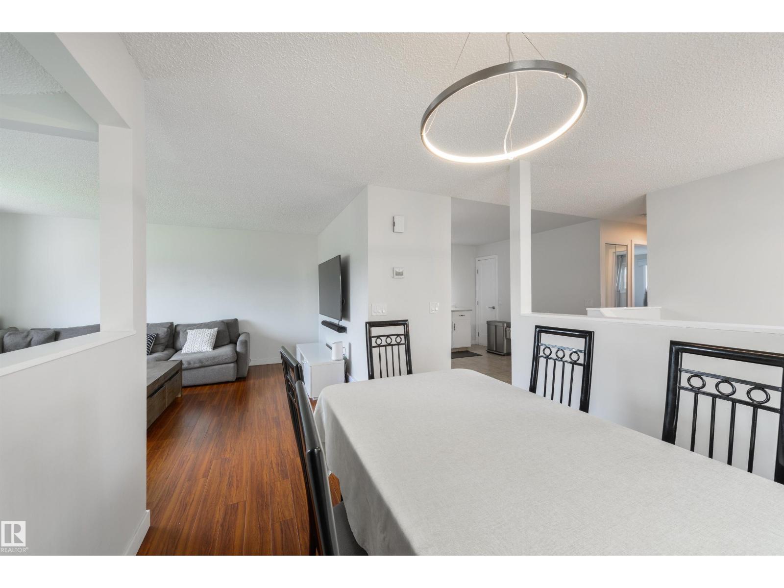 18423 96A AV NW - 8