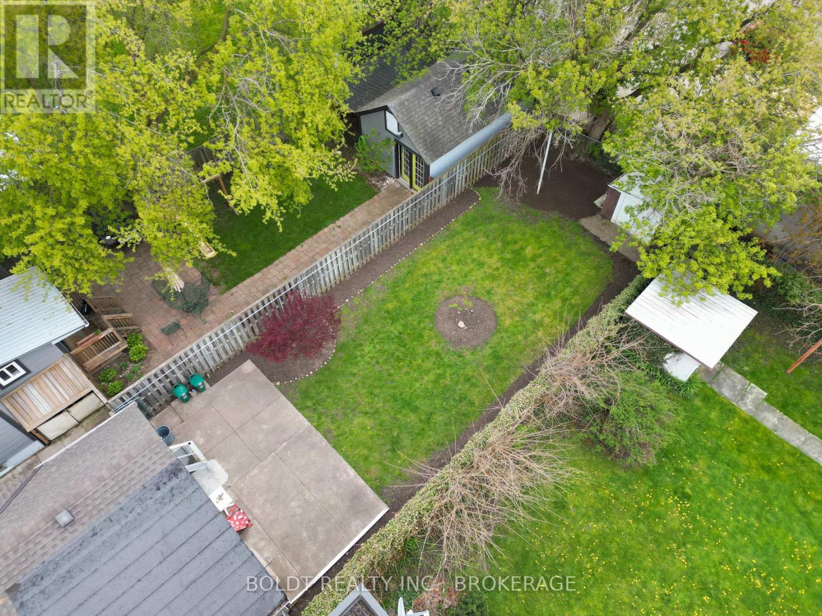 78 MAPLE STREET - 26