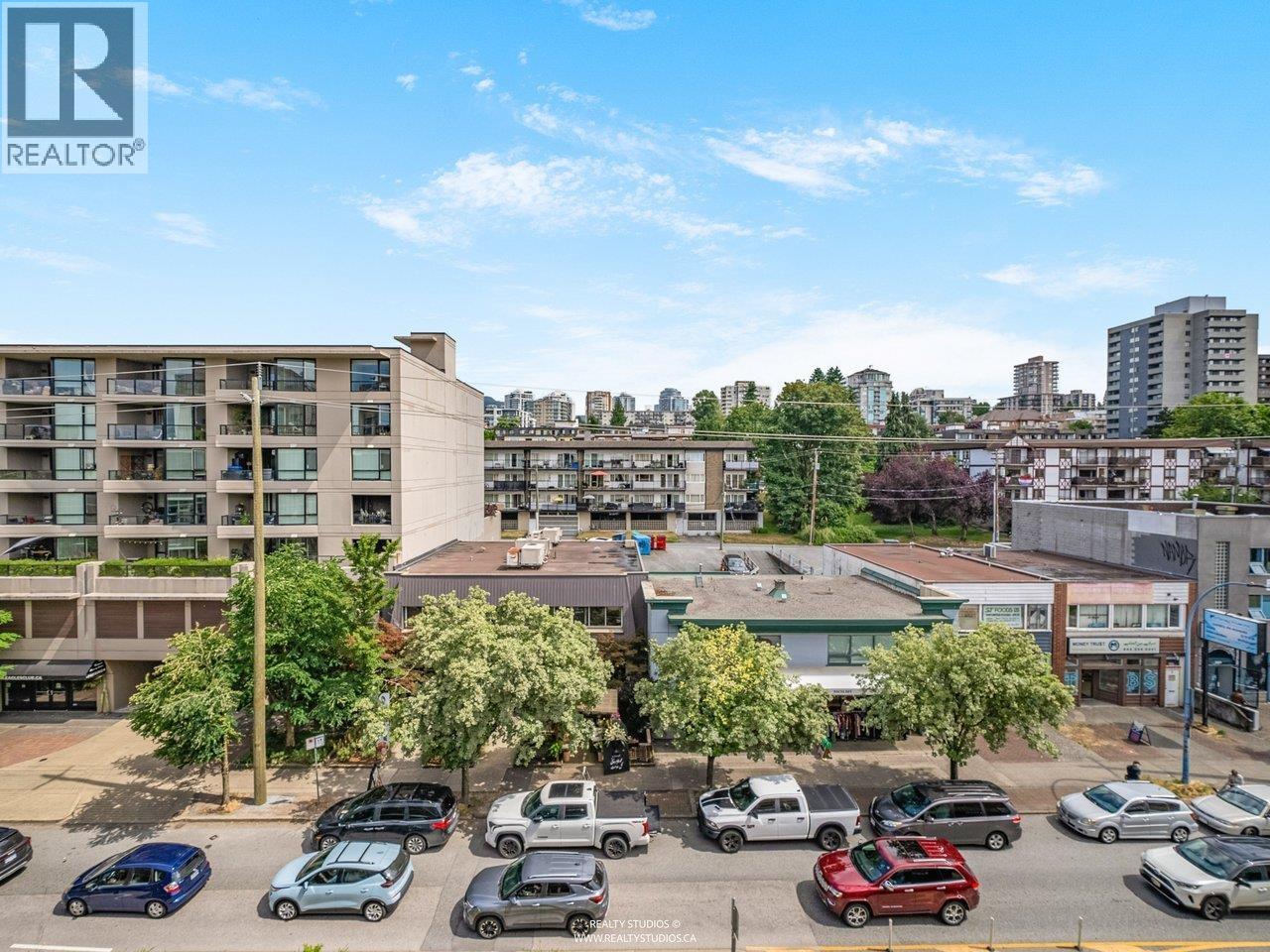 503 177 W 3RD STREET, North Vancouver