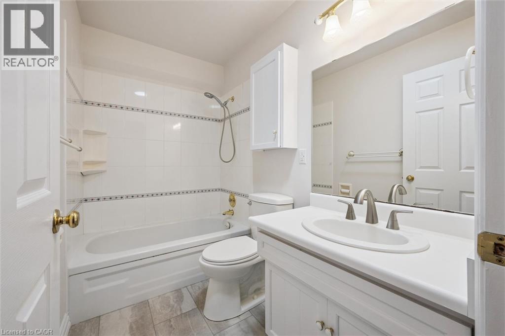 57 MAPLEWOOD Place - 30