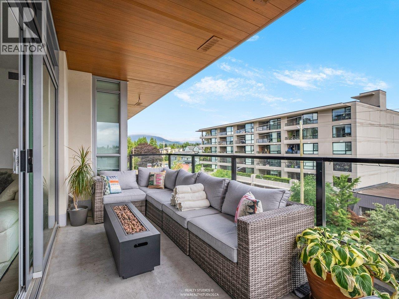 503 177 W 3RD STREET, North Vancouver