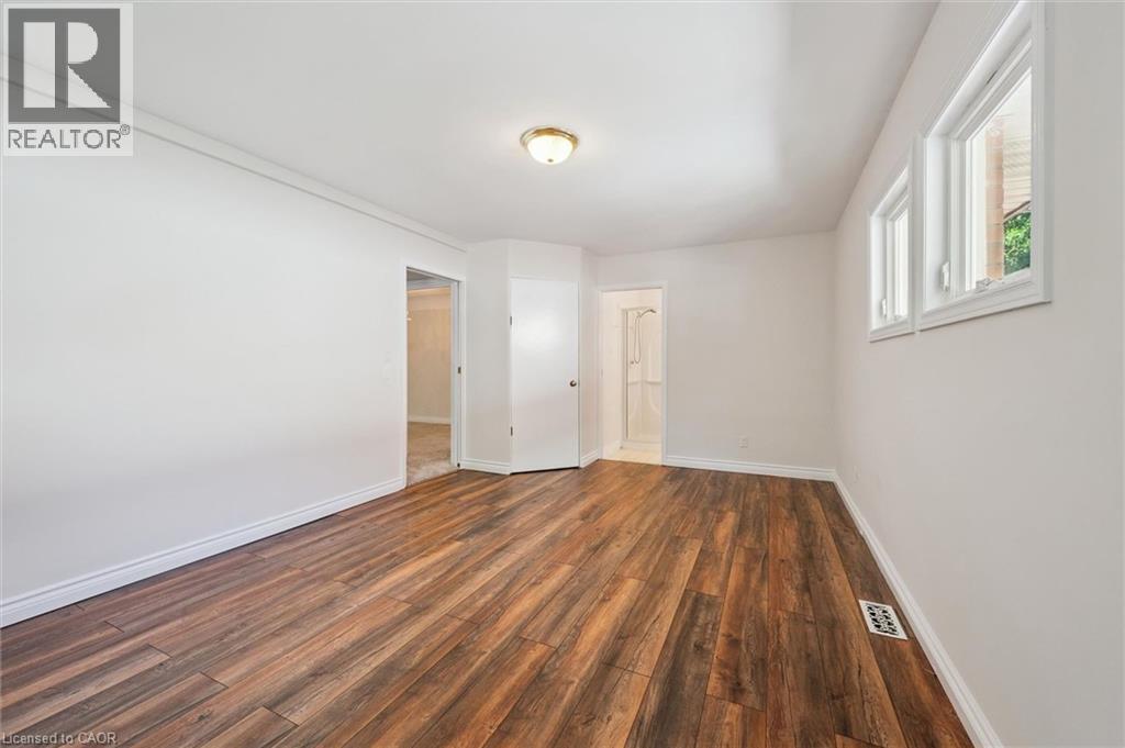 57 MAPLEWOOD Place - 25