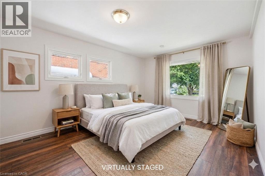 57 MAPLEWOOD Place - 24