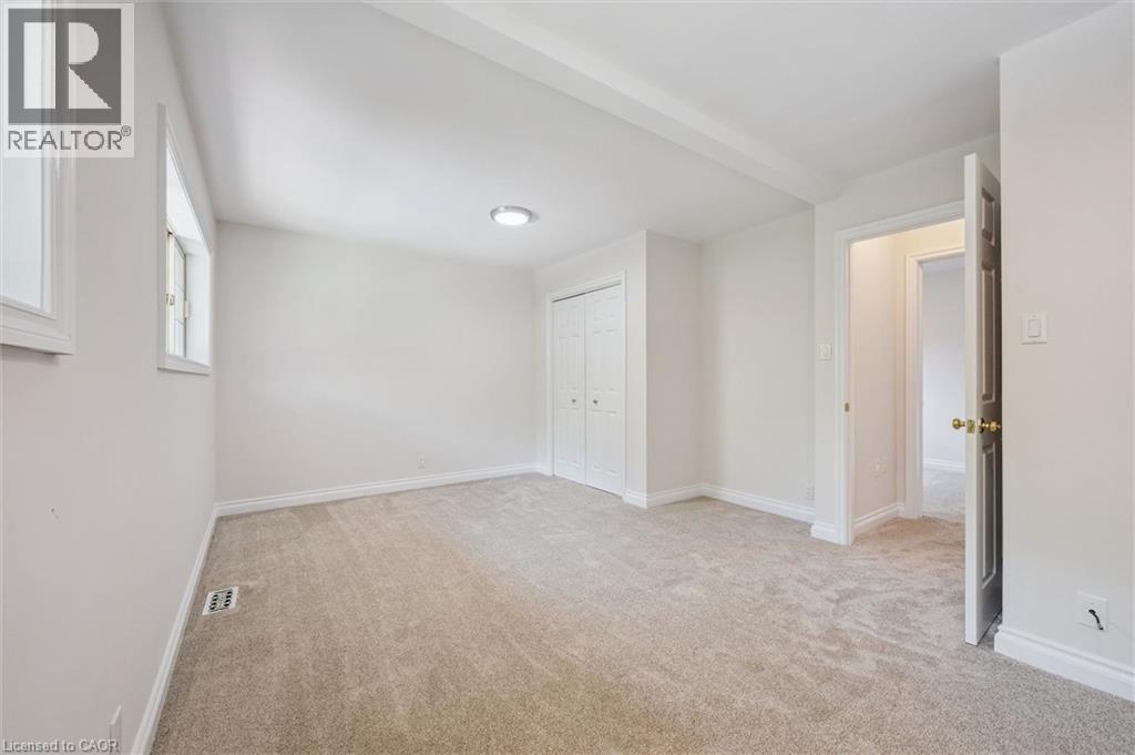 57 MAPLEWOOD Place - 28