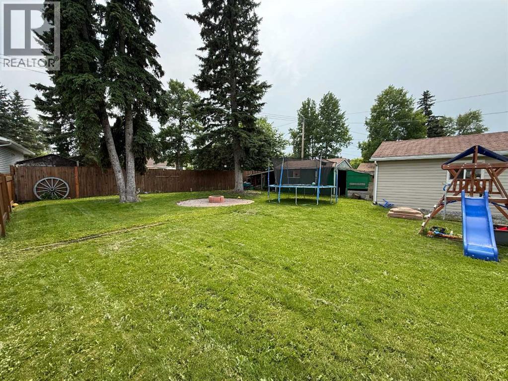 167 Sunwapta Drive - 19