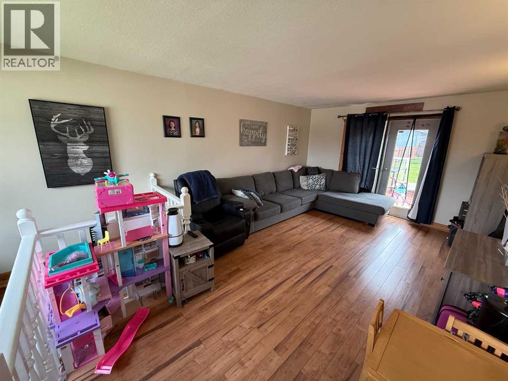 167 Sunwapta Drive - 7