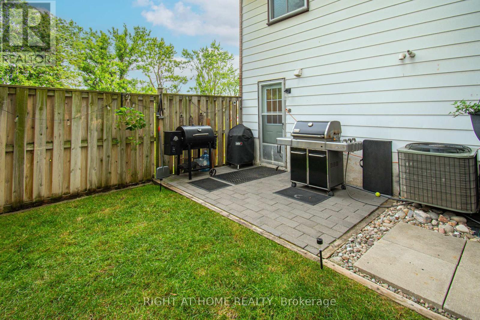 #B12 63 FERRIS LANE - 27