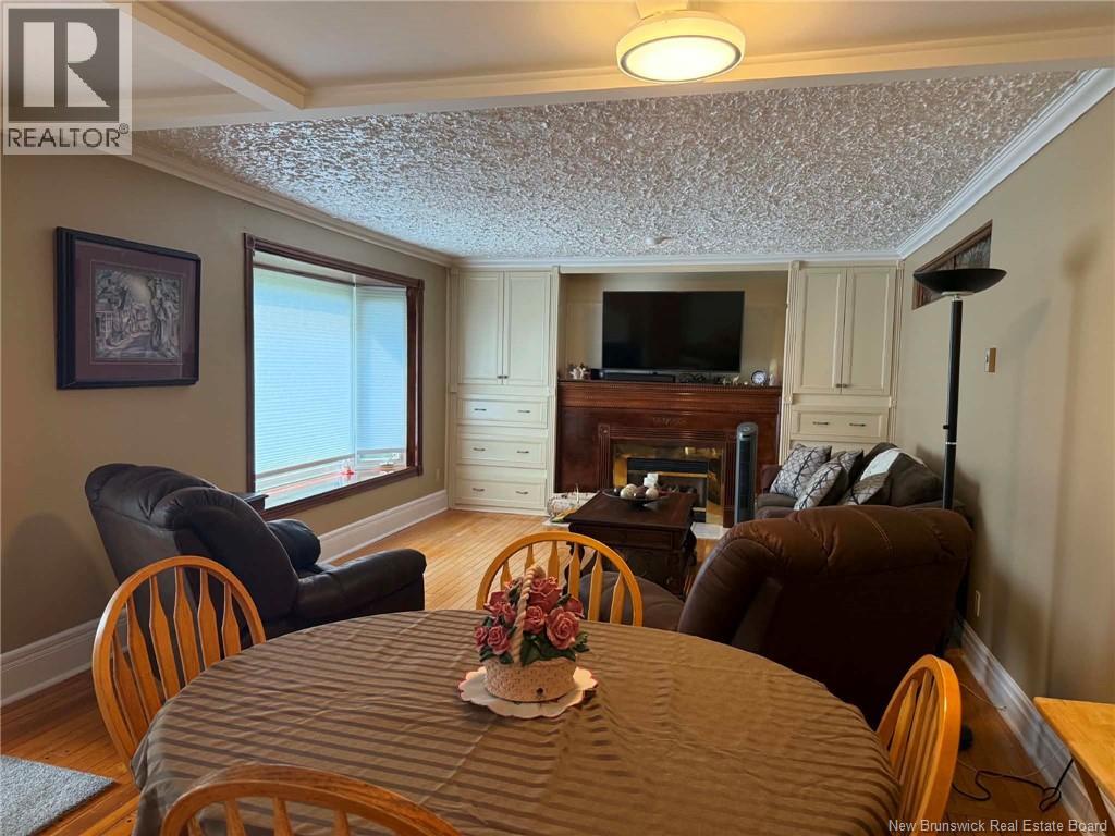 10 Coady Street - 12