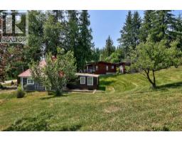 6297 Squilax-anglemont Road, Magna Bay, BC V0E1M7 Photo 14