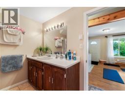 6297 Squilax-anglemont Road, Magna Bay, BC V0E1M7 Photo 53
