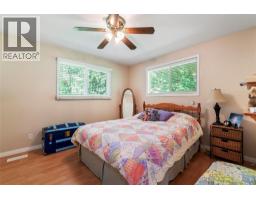 6297 Squilax-anglemont Road, Magna Bay, BC V0E1M7 Photo 46