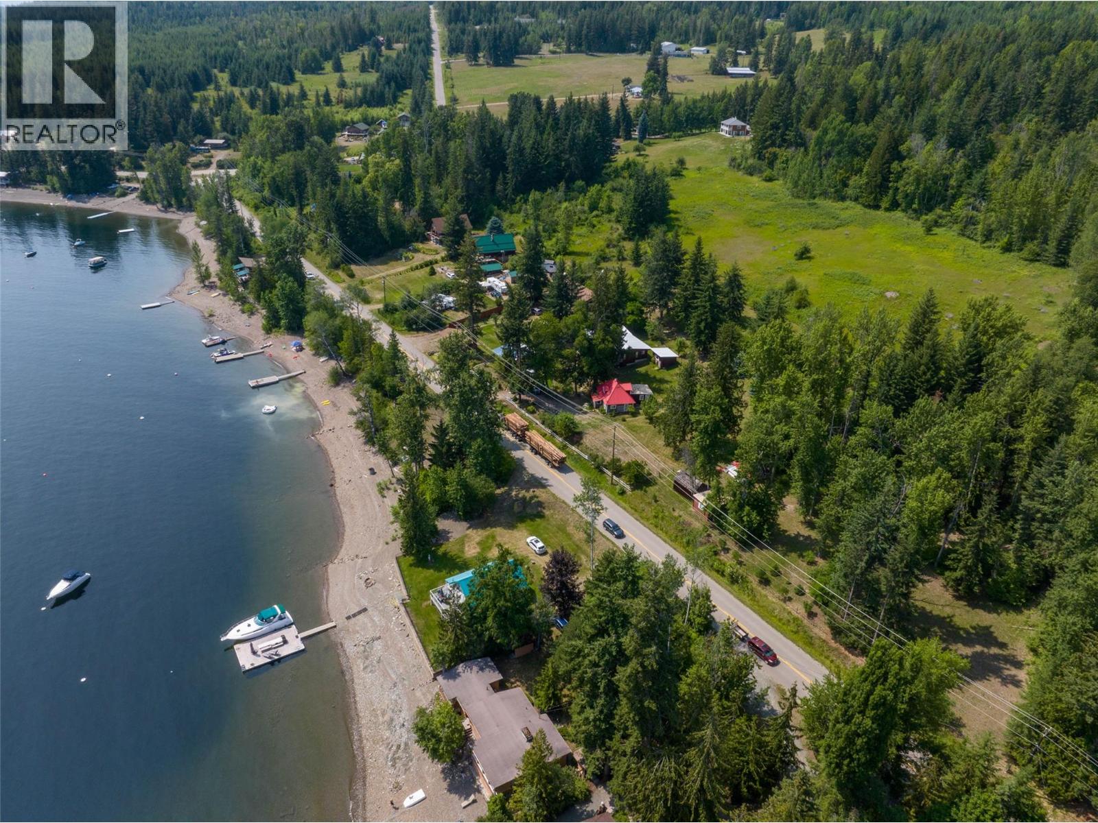 6297 Squilax-Anglemont Road - Image 20
