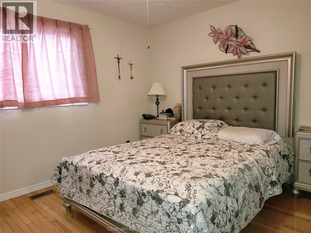 15 MONARCH DRIVE - 13