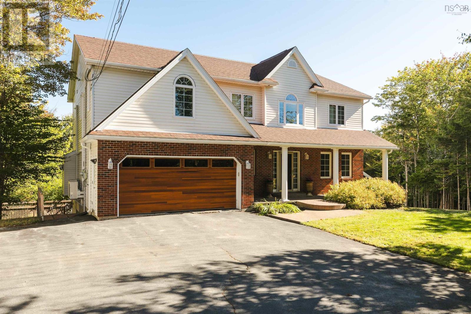 150 Matthew Drive - 3