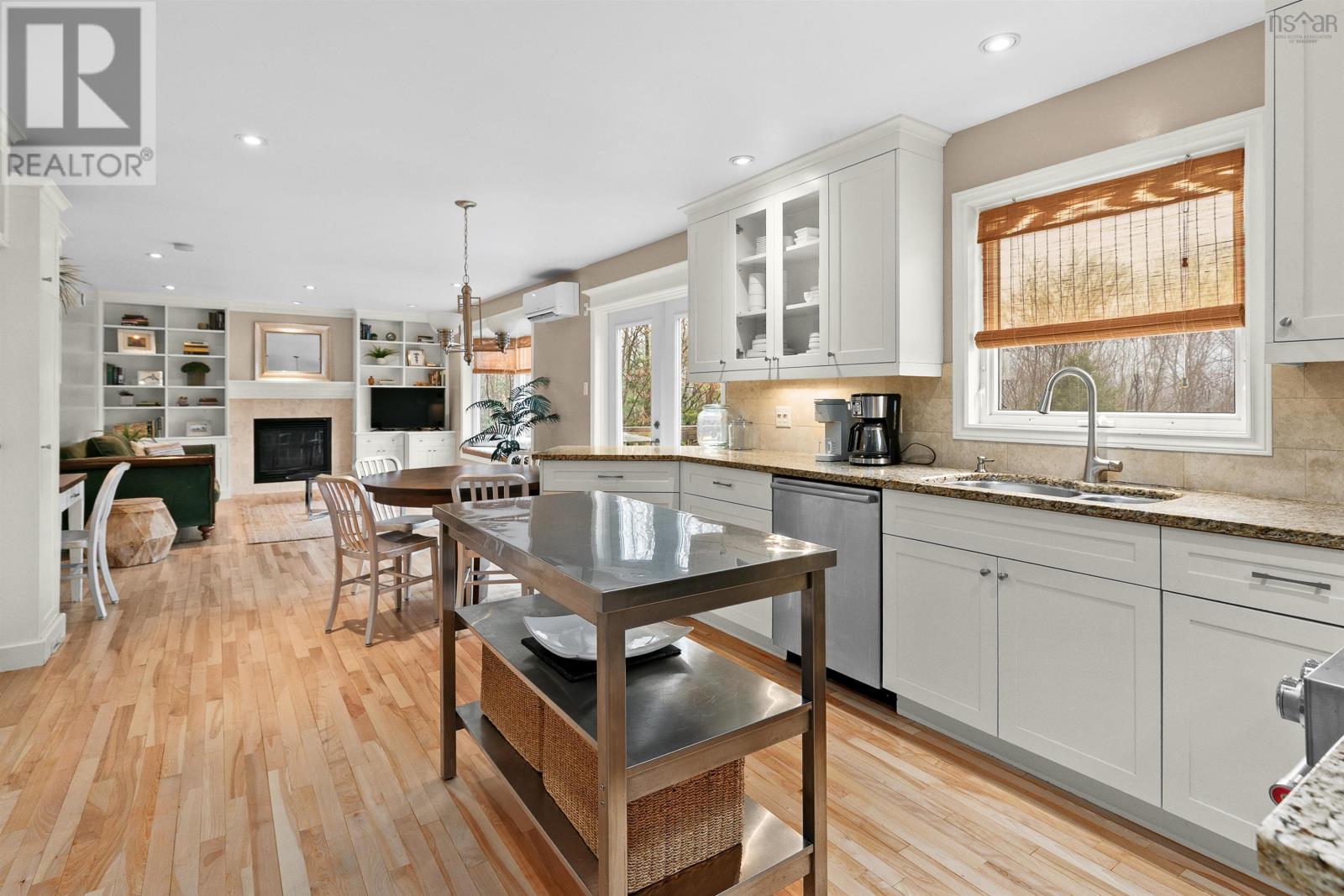 150 Matthew Drive - 6