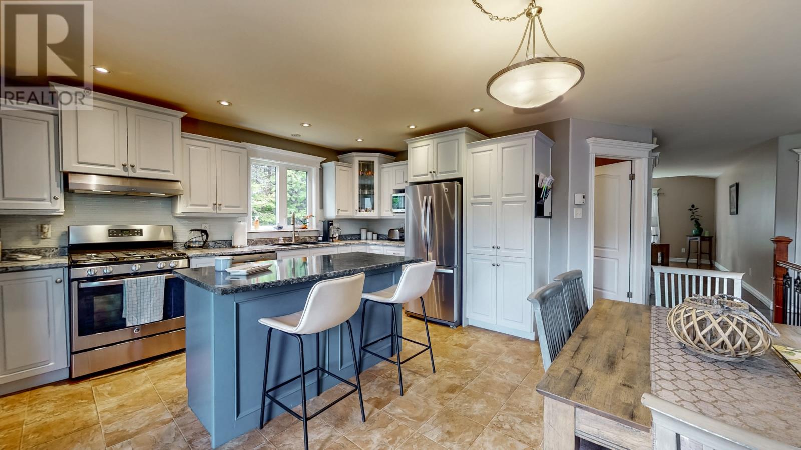 24 Forest River Road - 11