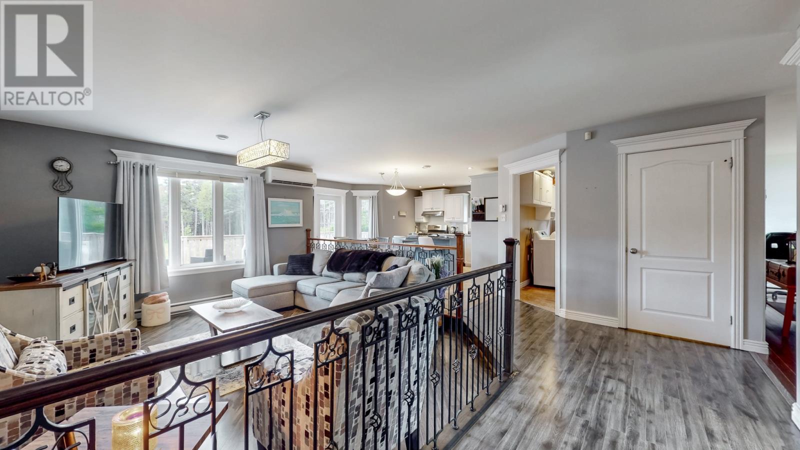 24 Forest River Road - 16
