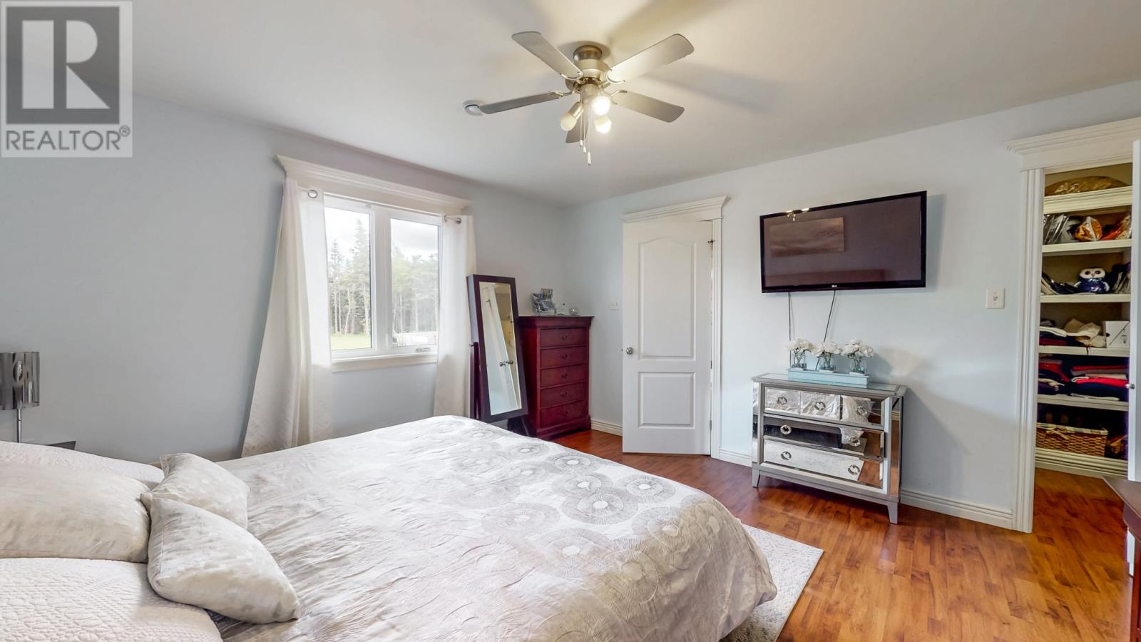 24 Forest River Road - 25