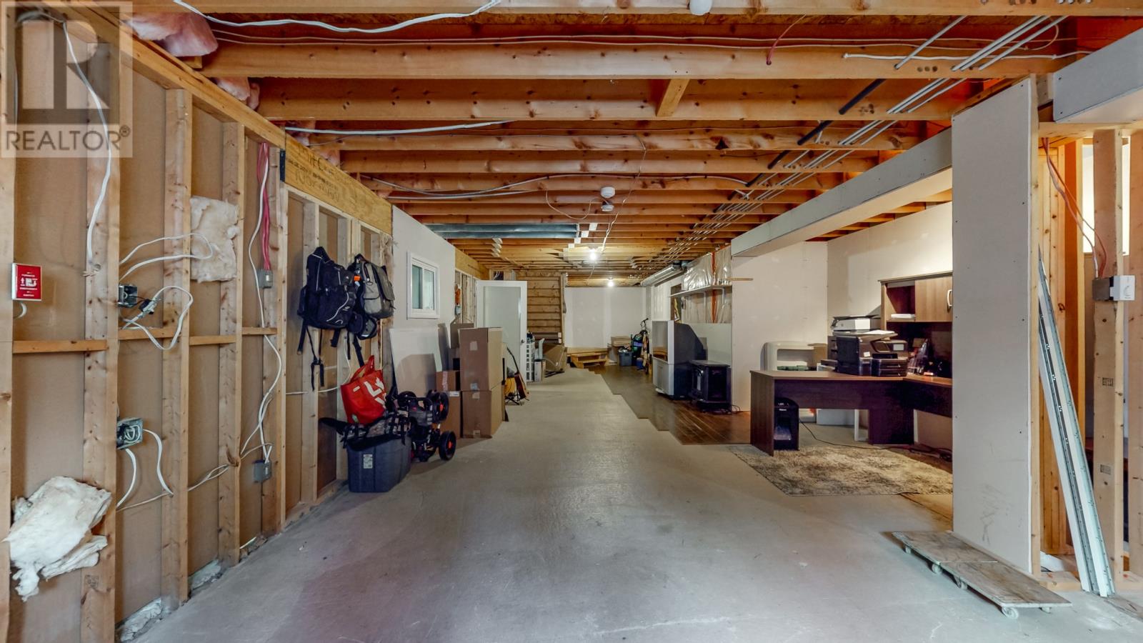 24 Forest River Road - 32