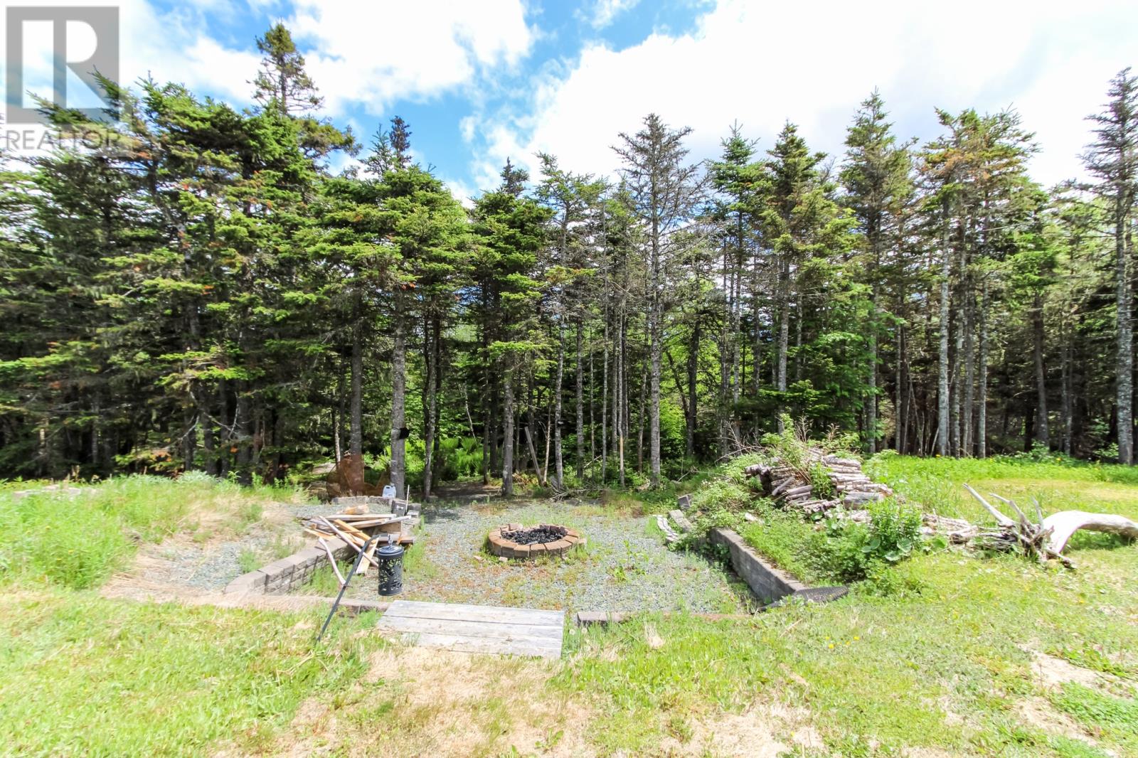 24 Forest River Road - 40