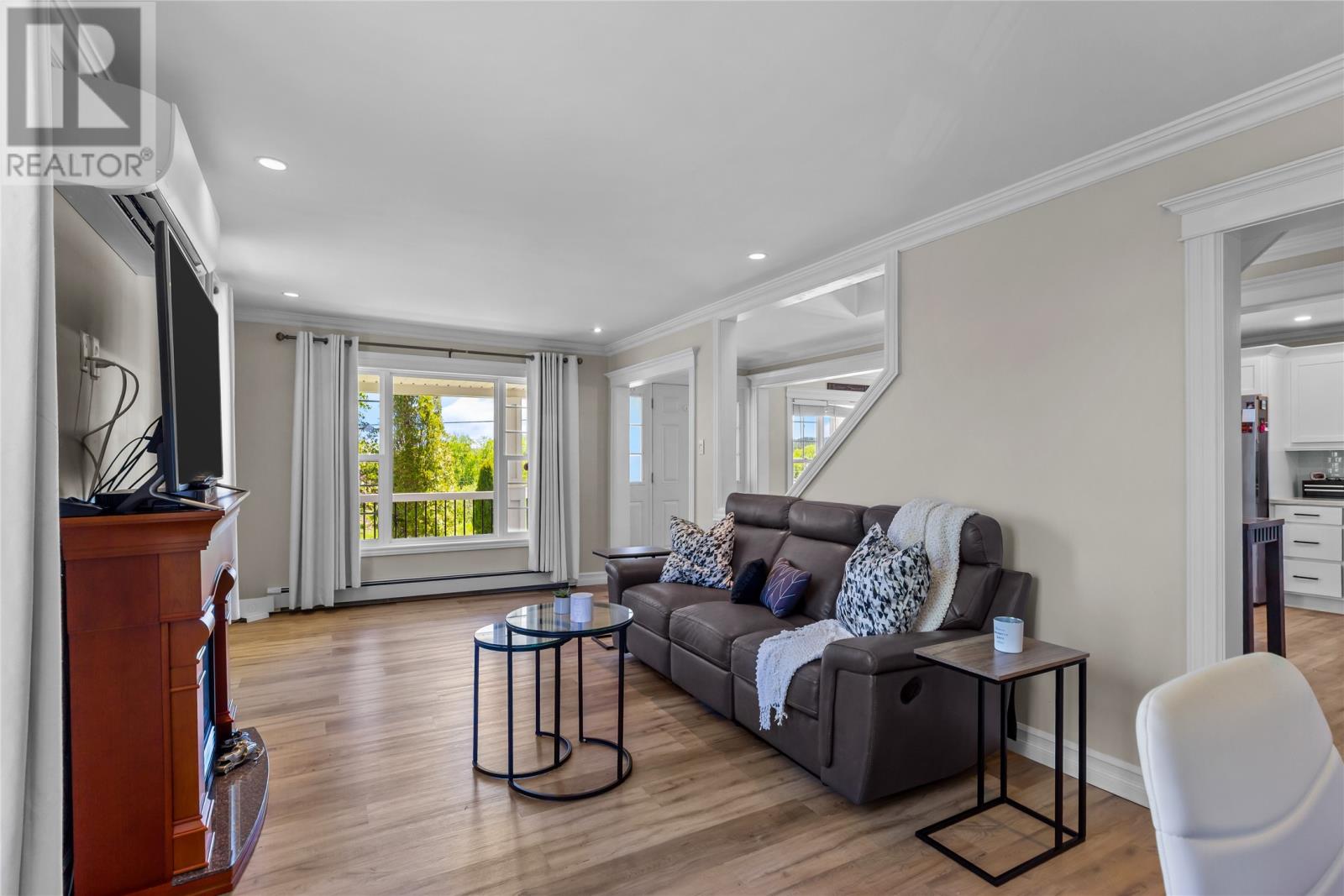 55 Main Road - 24