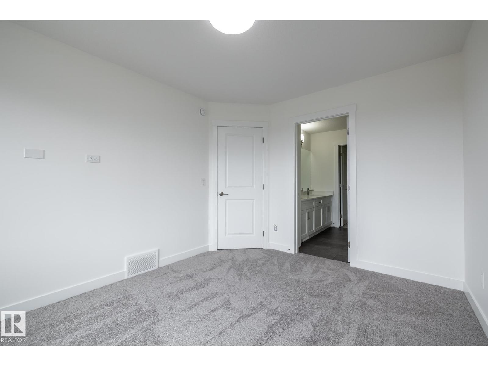 15643 2 ST NE - 11