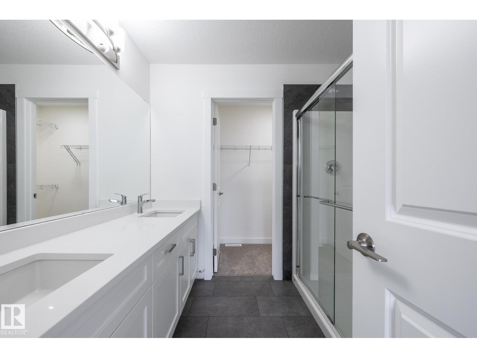 15643 2 ST NE - 12