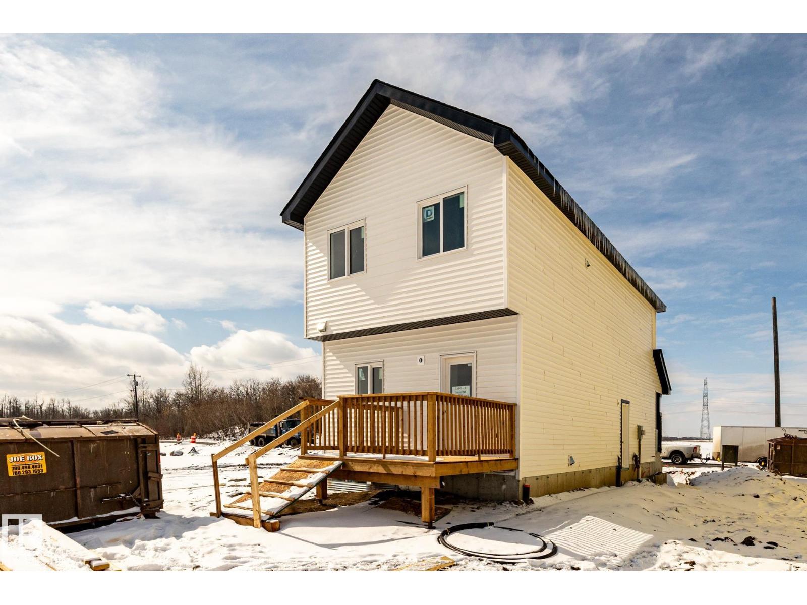 15647 2 ST NE - 2