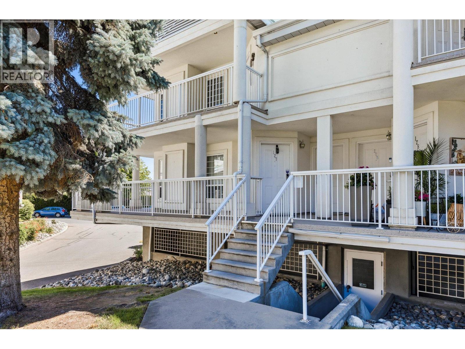 #127 1200 Cameron Avenue - 4