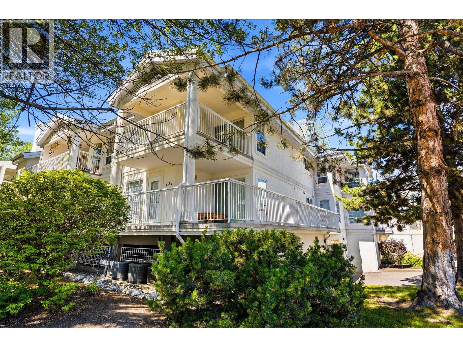#127 1200 Cameron Avenue - 33