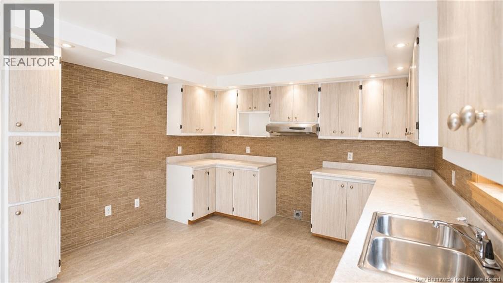 6 Lebel Court - Image 15