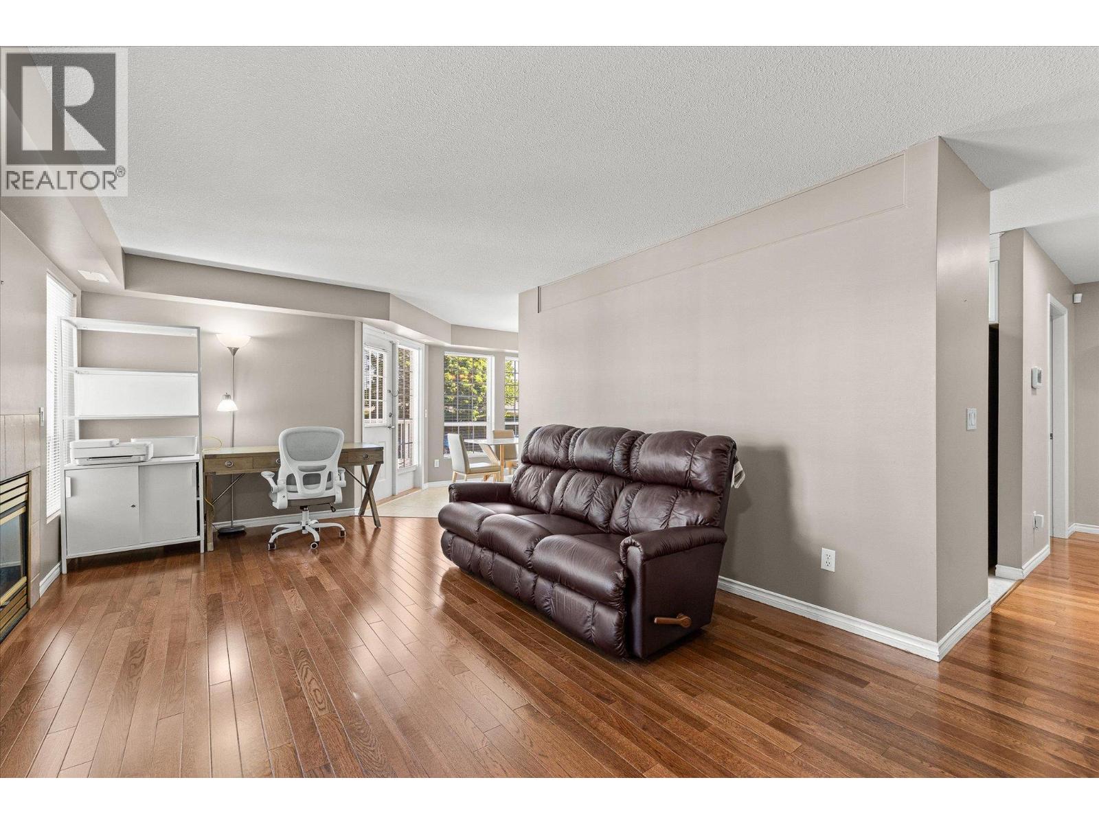 #127 1200 Cameron Avenue - 7