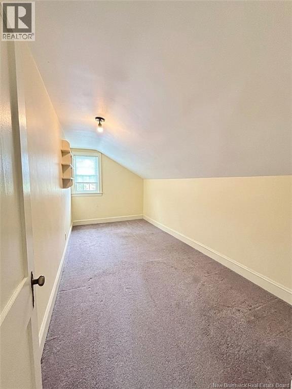386 Salisbury Road - 21