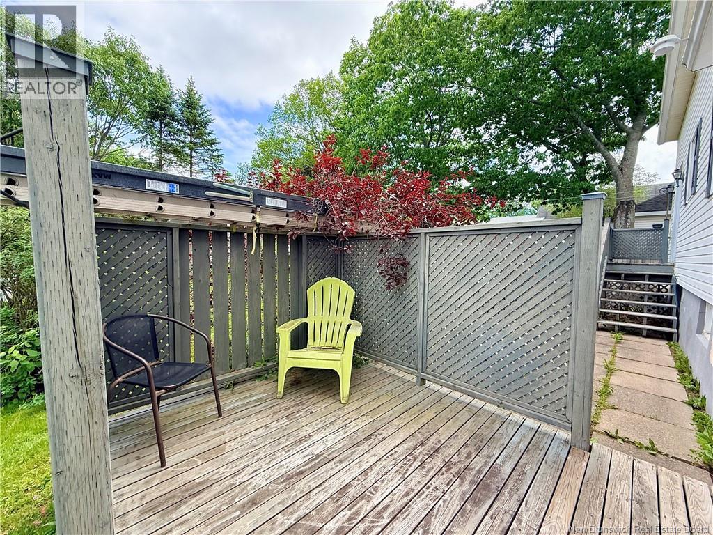386 Salisbury Road - 26