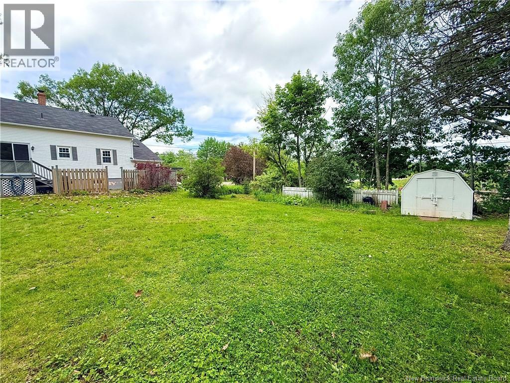386 Salisbury Road - 29