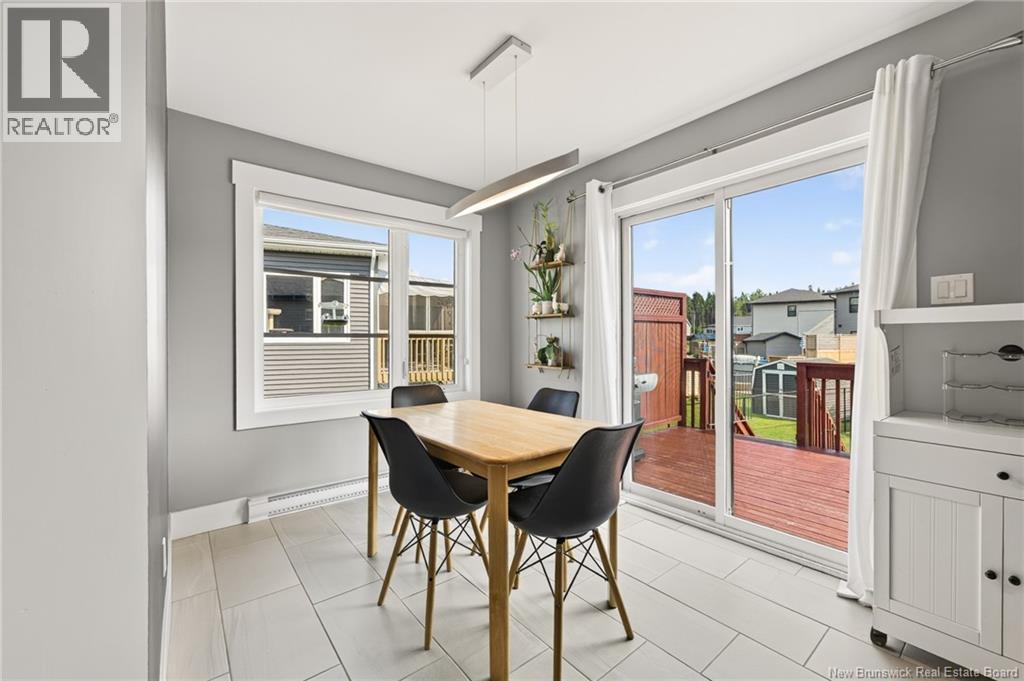 249 Belle-Forêt Street - 14