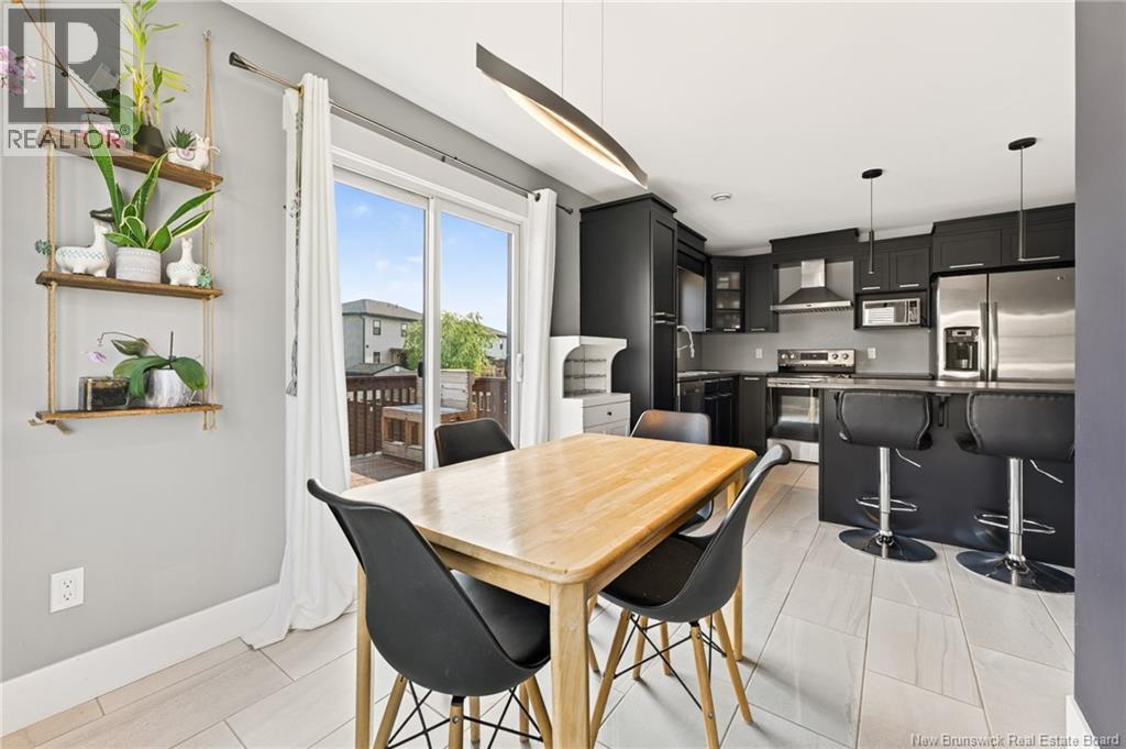 249 Belle-Forêt Street - 15