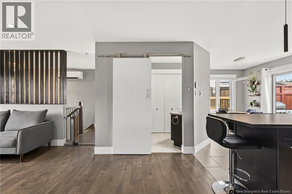 249 Belle-Forêt Street - 16