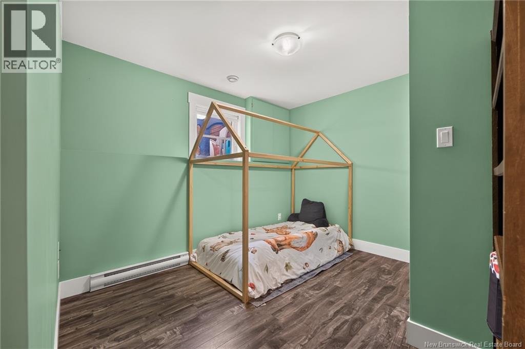 249 Belle-Forêt Street - 25