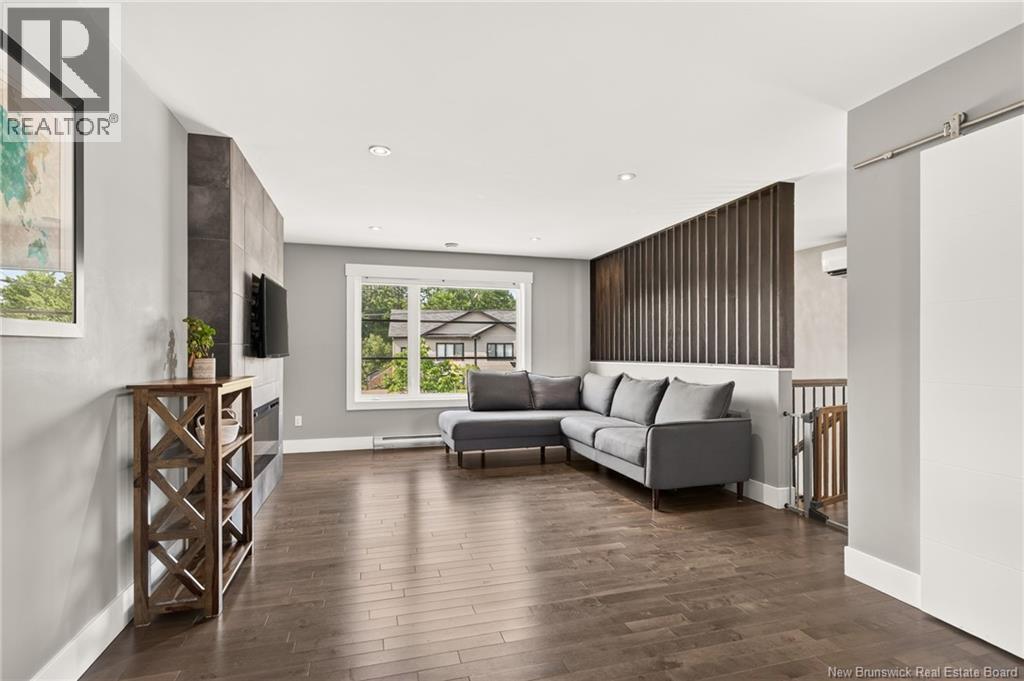 249 Belle-Forêt Street - 4