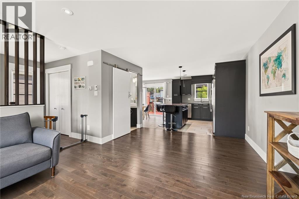 249 Belle-Forêt Street - 7