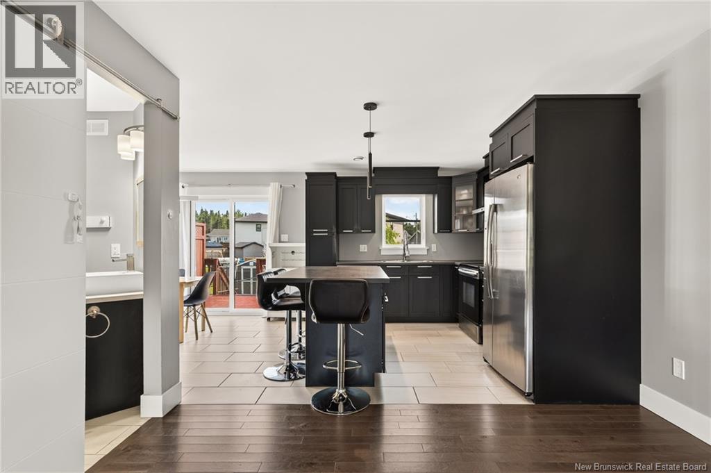 249 Belle-Forêt Street - 8