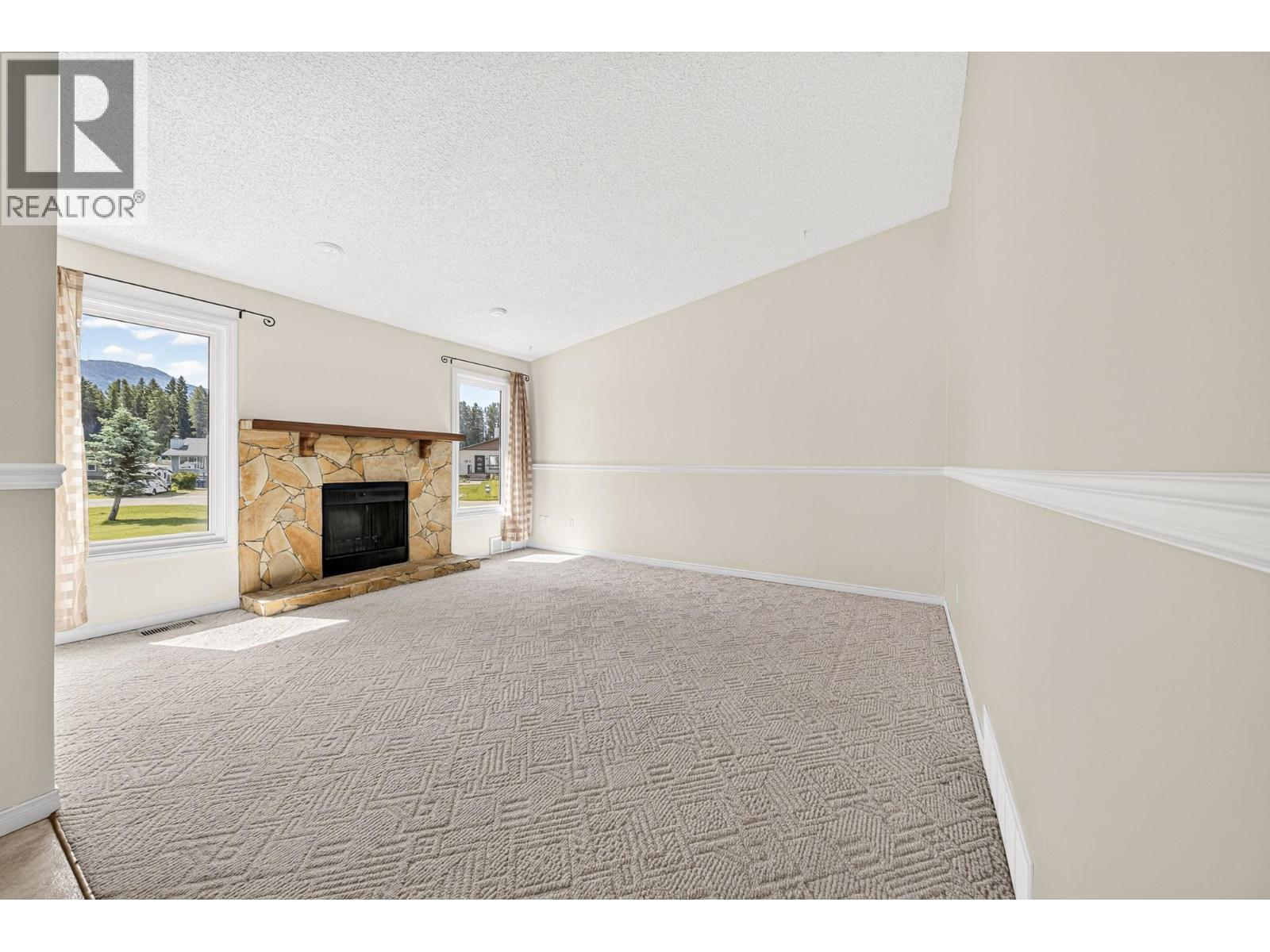 1217 Hickory Crescent, Sparwood