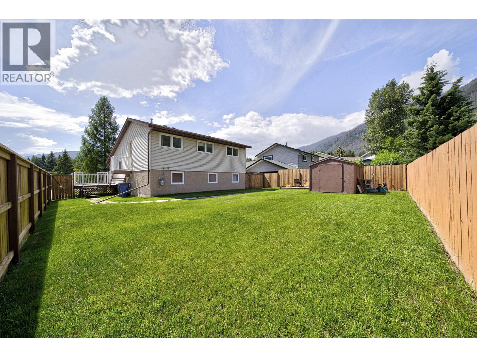 1217 Hickory Crescent, Sparwood