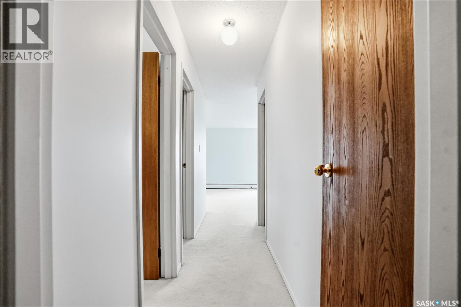 #212 217A Cree PLACE - 30