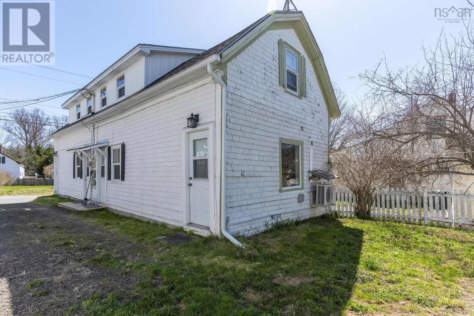 10352 1 Highway - 47