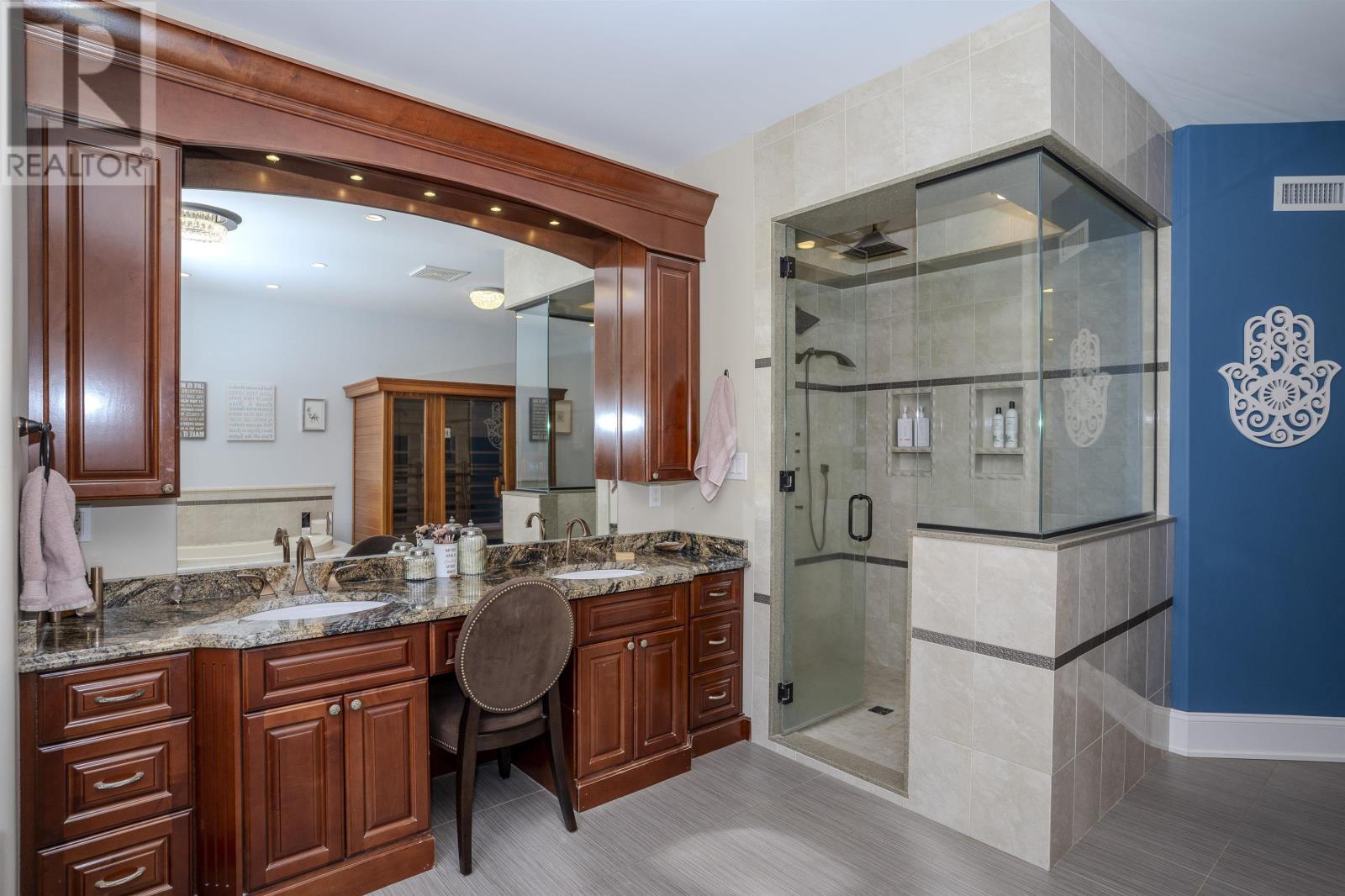 791 Hilldale RD - 26