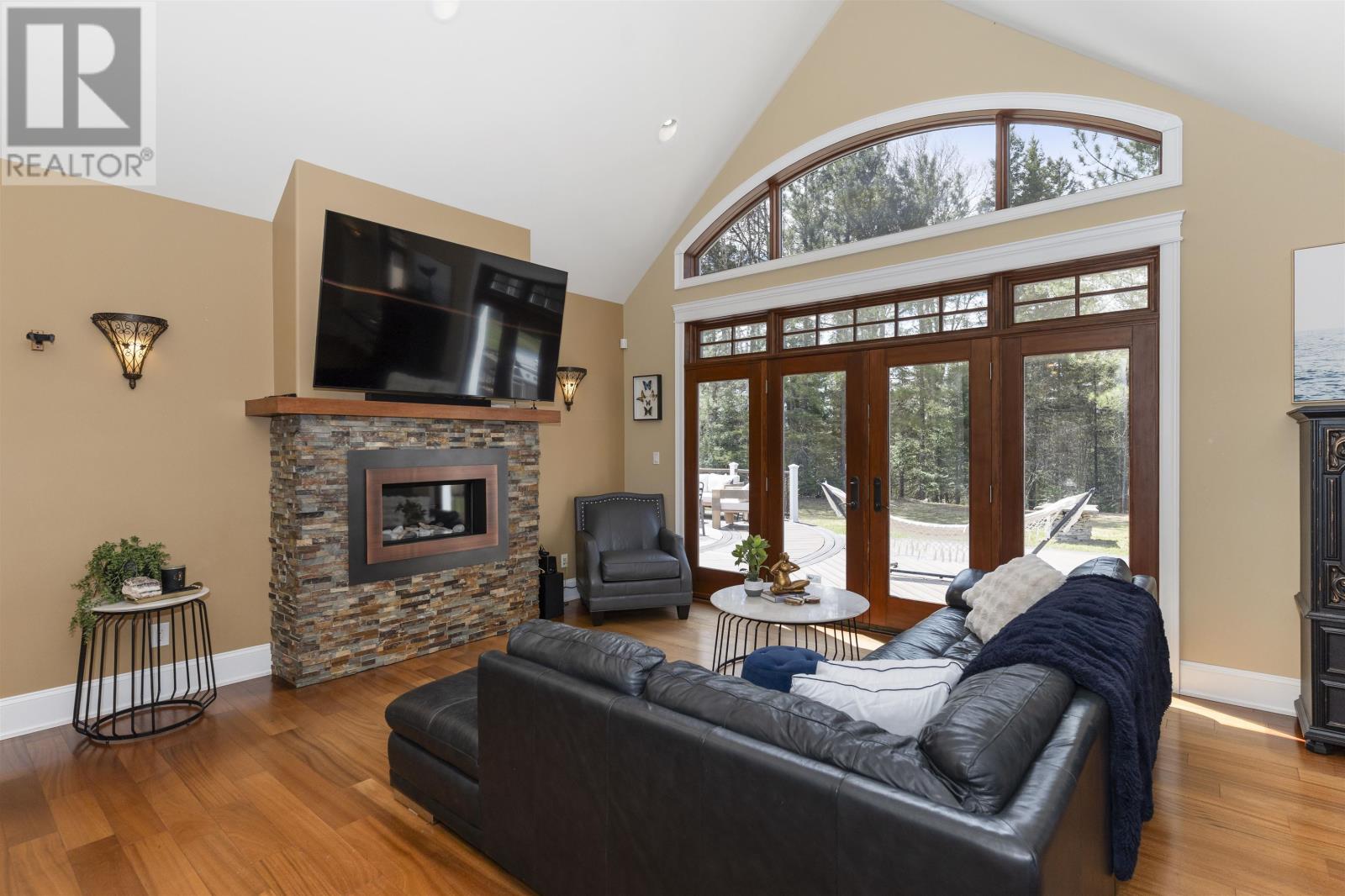 791 Hilldale RD - 6